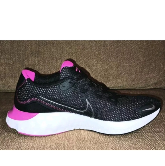 Nike Renew Run 9 US Women's Black/Pink CK6360-004 Running Pleasure Shoes Mint - Picture 4 of 12
